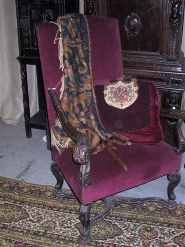 Throne Chair Rentals in New York City